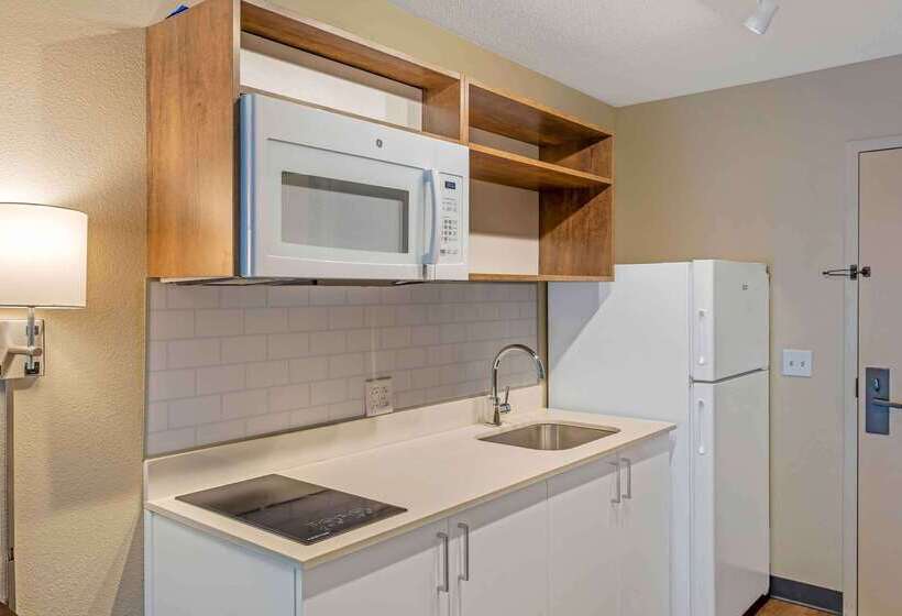 Extended Stay America Suites  Boston  Burlington