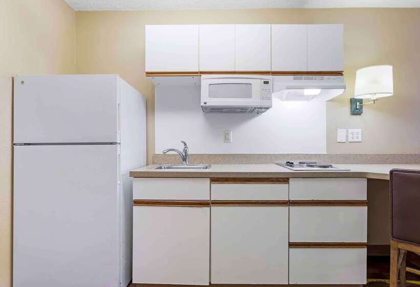 Extended Stay America Suites  Houston  Galleria  Uptown