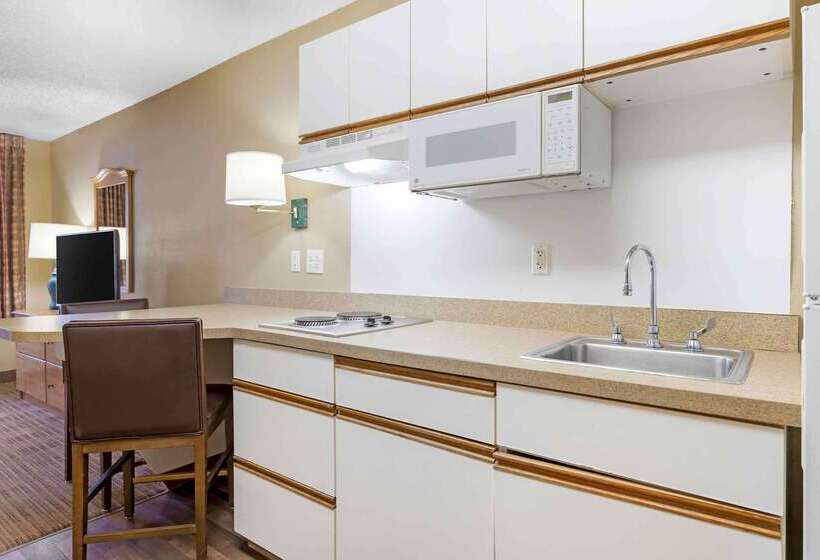 Extended Stay America Suites  Houston  Galleria  Uptown