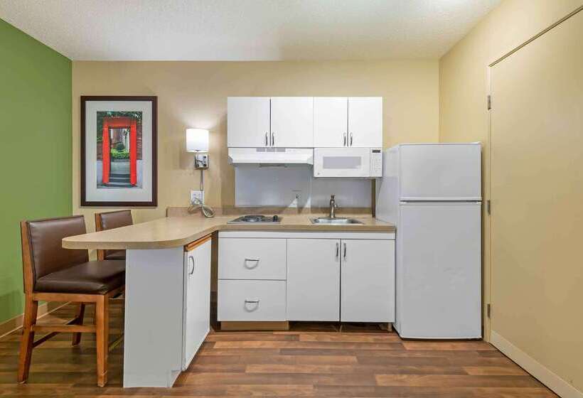 Extended Stay America Suites  Washington, D.c.  Falls Church  Merrifield