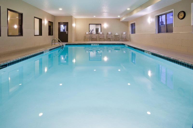 Holiday Inn Express Hotel & Suites St. Paul   Woodbury, An Ihg