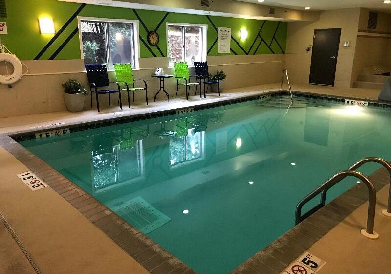 Holiday Inn Express Hotel & Suites St. Paul   Woodbury, An Ihg