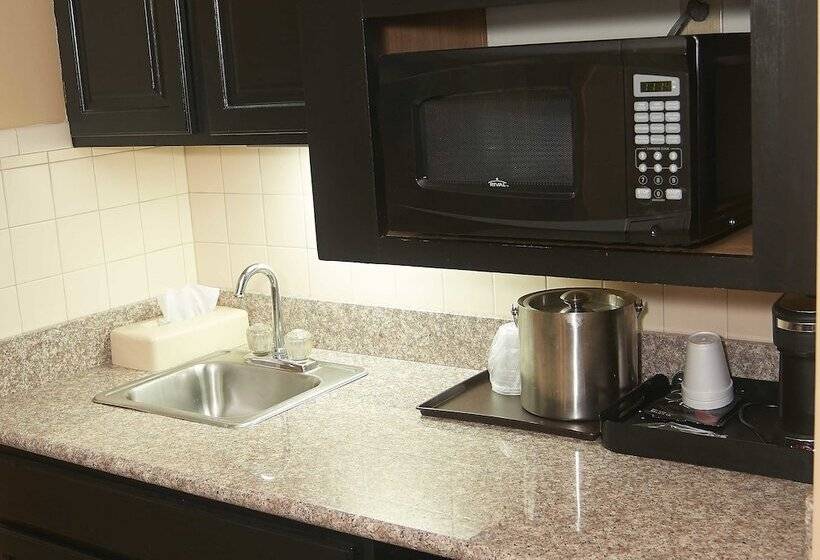 Hollow Inn And Motel