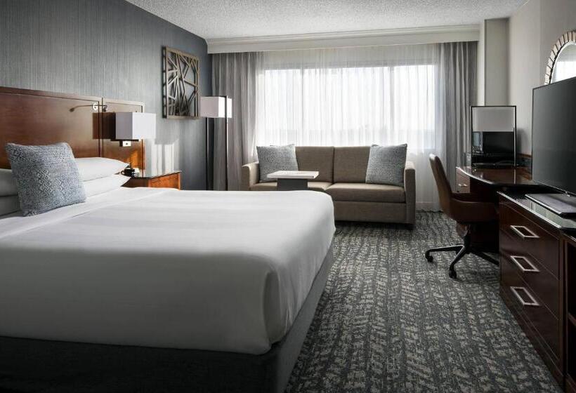 Отель Bakersfield Marriott At The Convention Center