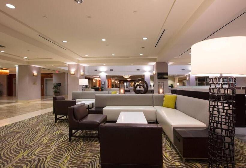 Отель Bakersfield Marriott At The Convention Center