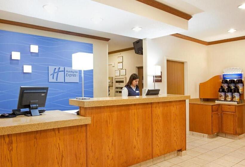 בית מלון כפרי Baymont By Wyndham Merrillville