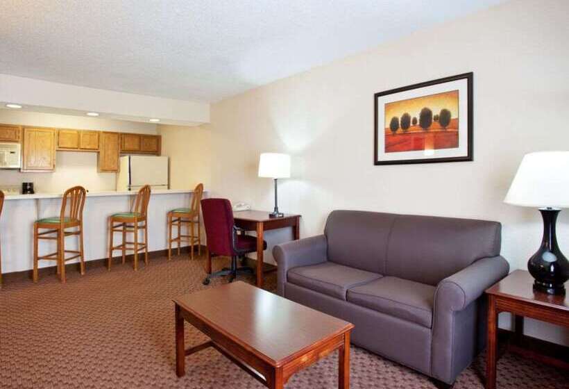 فندق Baymont By Wyndham Merrillville