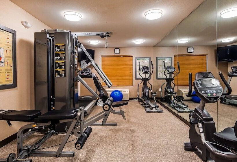 酒店 Best Western Brentwood Inn