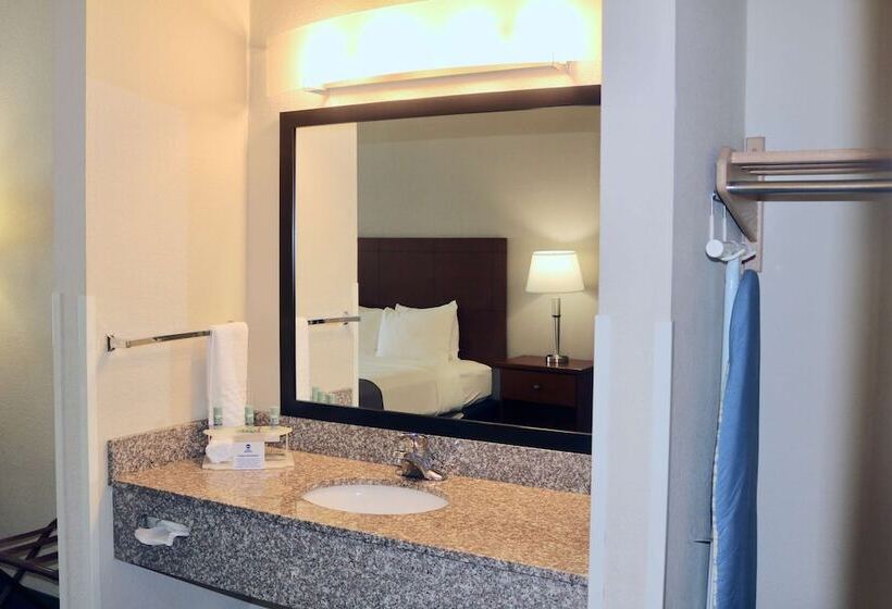 호텔 Best Western Fostoria Inn & Suites
