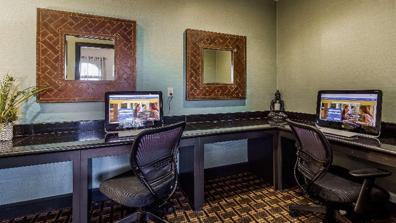 בית מלון כפרי Best Western Huntsville