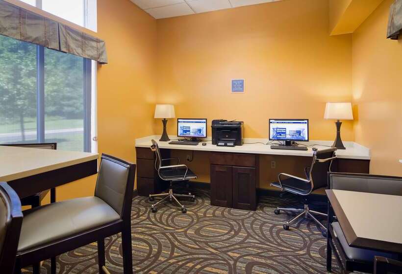 בית מלון כפרי Best Western Plus Coldwater