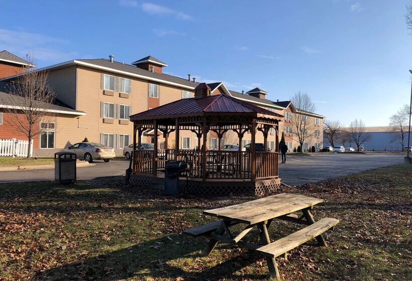 בית מלון כפרי Best Western Plus Coldwater