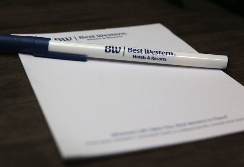 Отель Best Western Galleria Inn & Suites