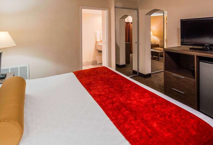 Отель Best Western Galleria Inn & Suites