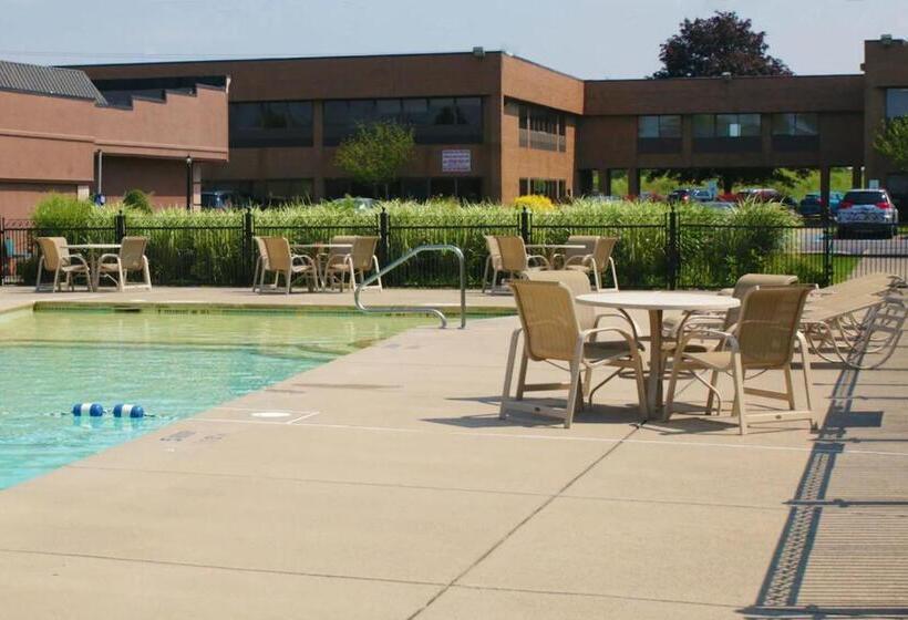 Отель Best Western Galleria Inn & Suites