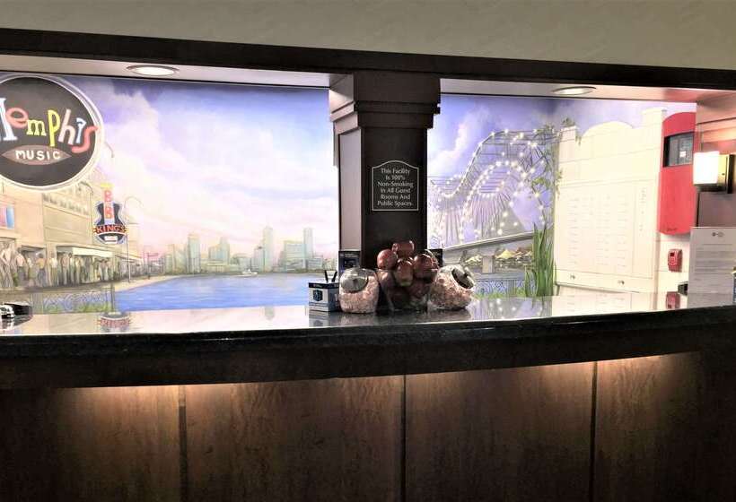 호텔 Best Western Plus Galleria Inn & Suites