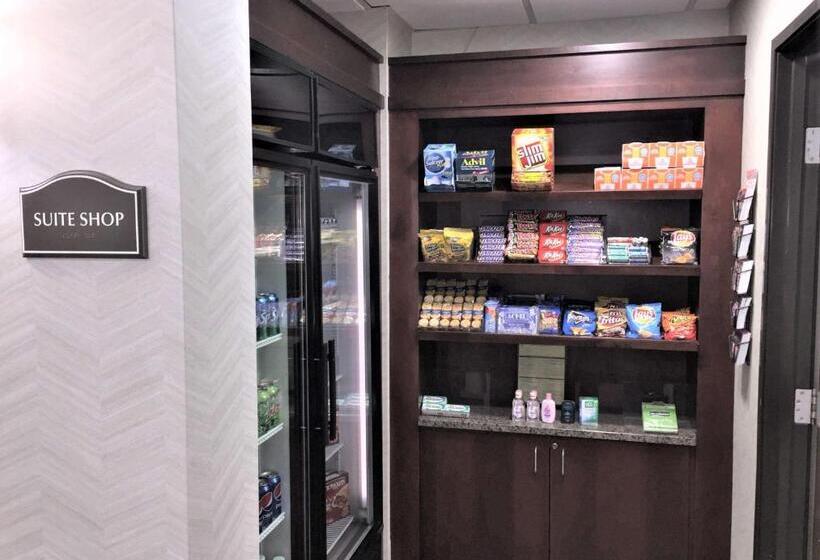 호텔 Best Western Plus Galleria Inn & Suites