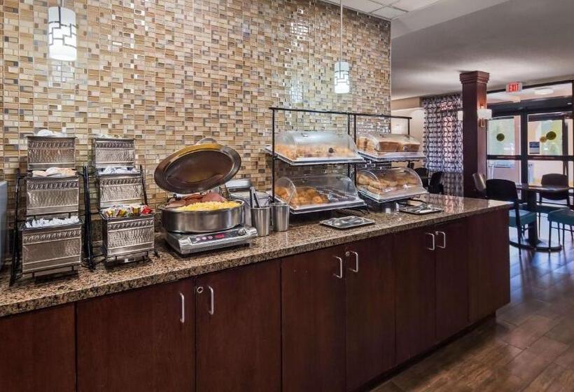 酒店 Best Western Plus Galleria Inn & Suites