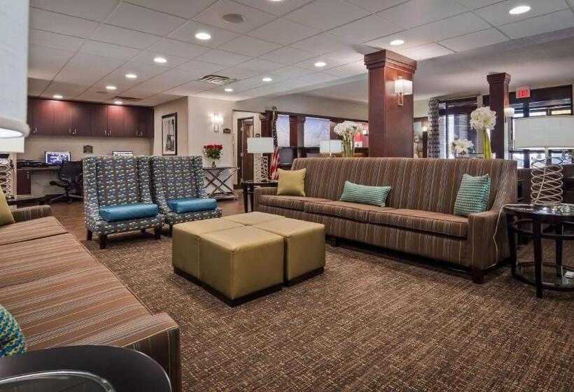 酒店 Best Western Plus Galleria Inn & Suites