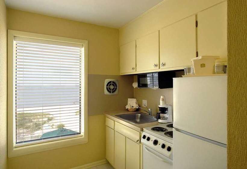 בית מלון כפרי Best Western Plus Holiday Sands Inn & Suites