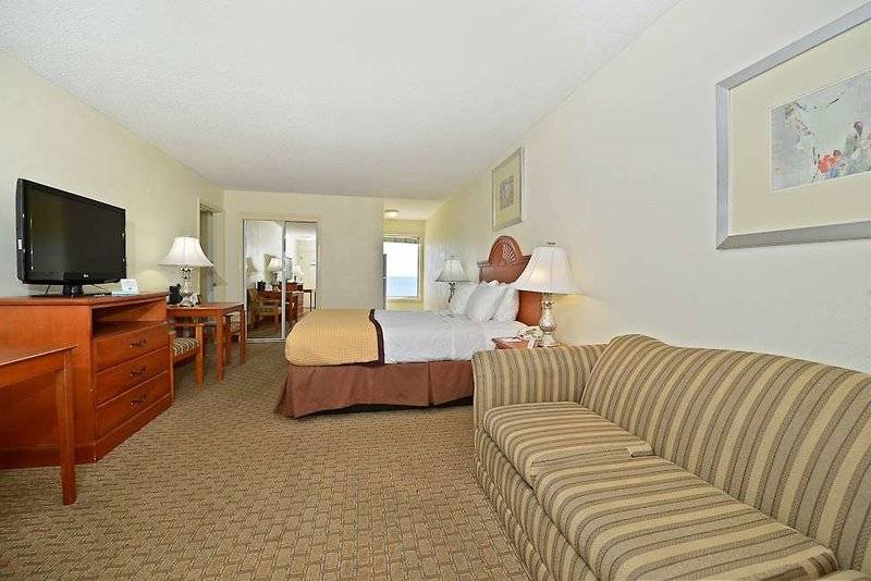 בית מלון כפרי Best Western Plus Holiday Sands Inn & Suites