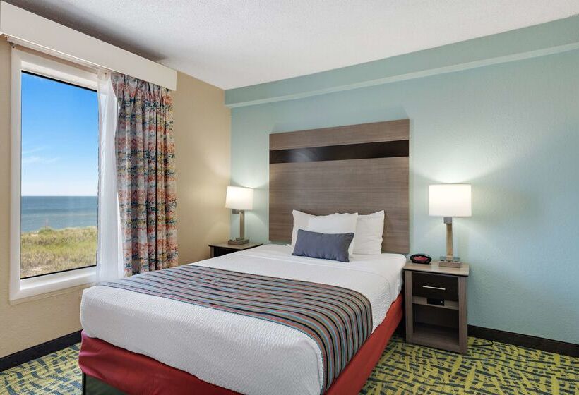 هتل Best Western Plus Holiday Sands Inn & Suites