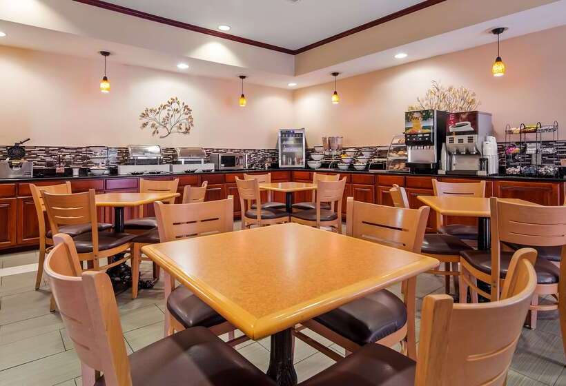 فندق Best Western Plus Kansas City Airportkci East