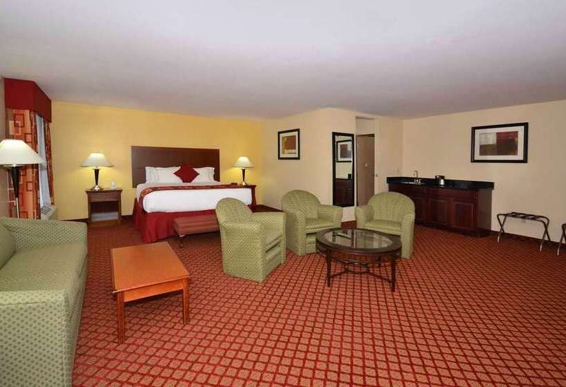 فندق Best Western Plus Kansas City Airportkci East