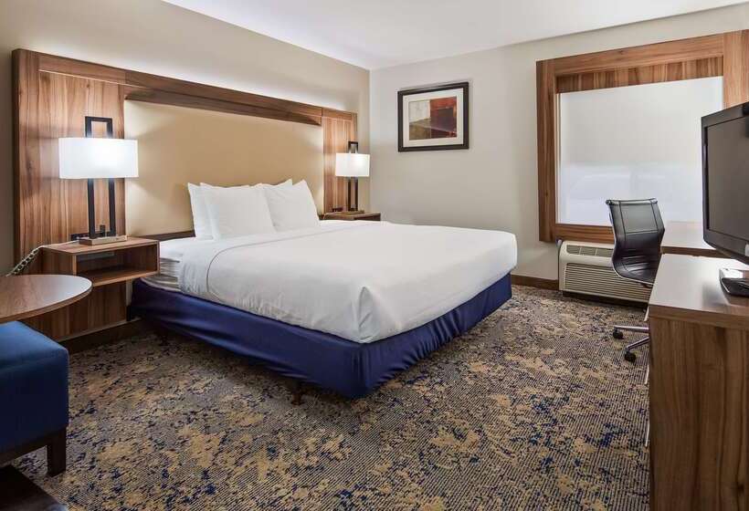 فندق Best Western Plus Kansas City Airportkci East