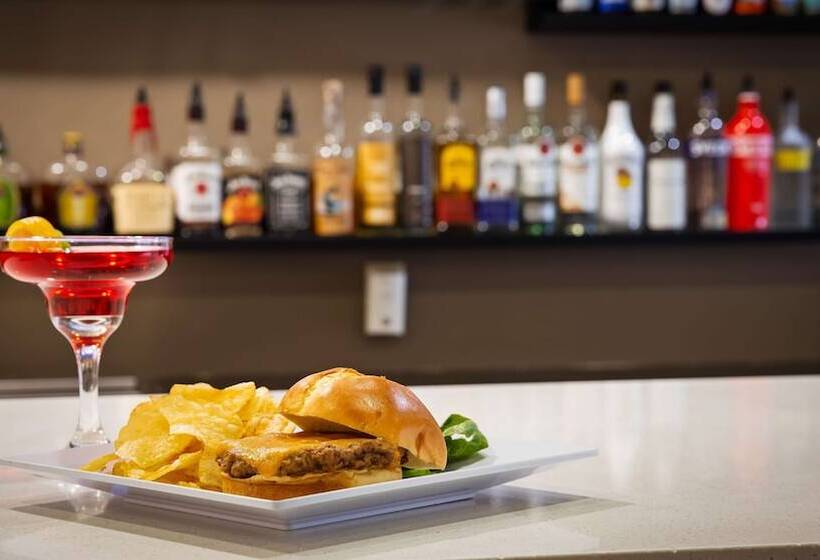 فندق Best Western Plus Kansas City Airportkci East