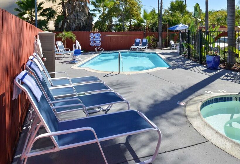 فندق Best Western Plus La Mesa San Diego