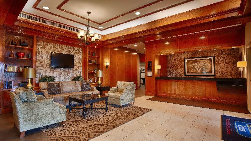 בית מלון כפרי Clarion Inn