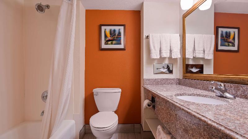 בית מלון כפרי Best Western Plus Rockwall Inn & Suites