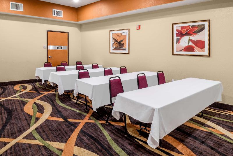 בית מלון כפרי Best Western Plus Rockwall Inn & Suites