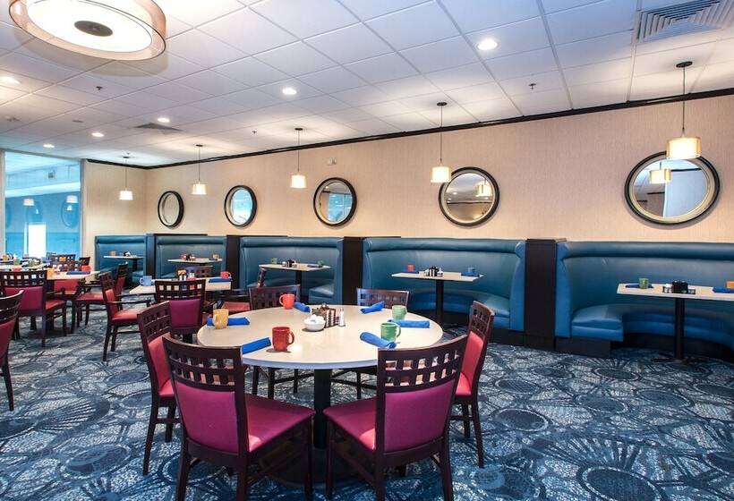 فندق Best Western Plus Strongsville Cleveland