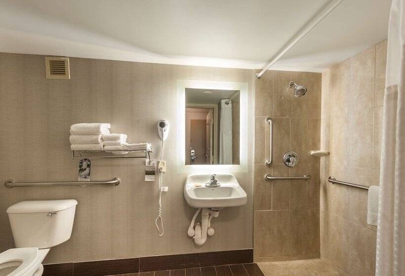 فندق Best Western Plus Strongsville Cleveland