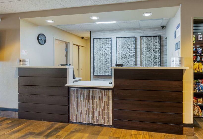 فندق Best Western Plus Warsaw