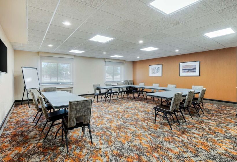 فندق Best Western Plus Warsaw