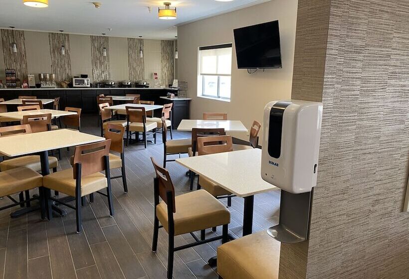 فندق Best Western Plus Warsaw