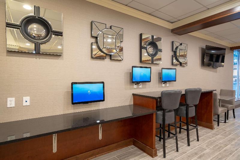 酒店 Best Western Premier Airport/expo Center