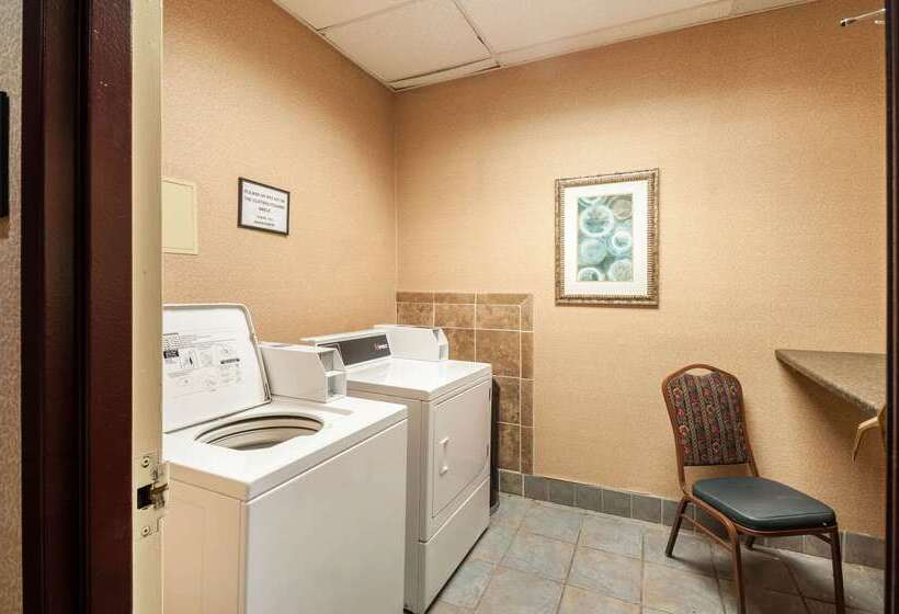 Clarion Hotel & Conference Center Leesburg