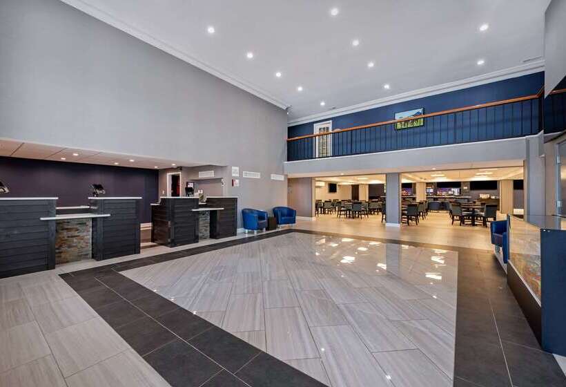 Clarion Hotel Conference Center   North