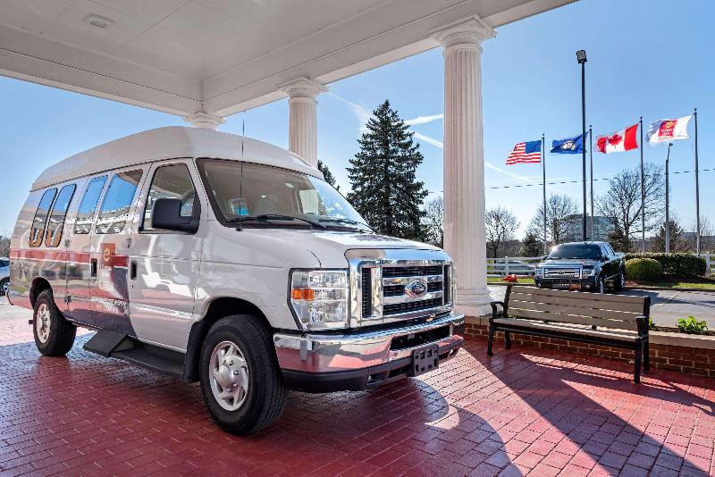 Clarion Hotel Conference Center   North