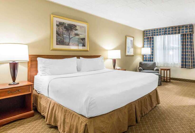 Отель Clarion Inn Frederick Event Center