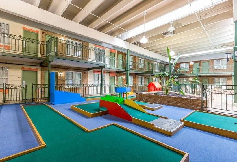 Отель Clarion Inn Frederick Event Center