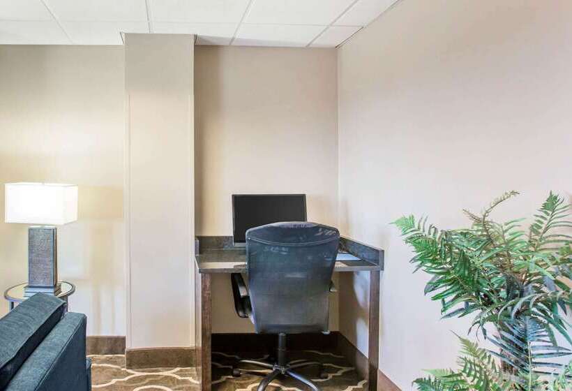 فندق Comfort Inn Franklin Highway 96