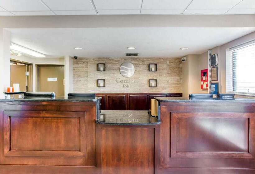 فندق Comfort Inn Franklin Highway 96