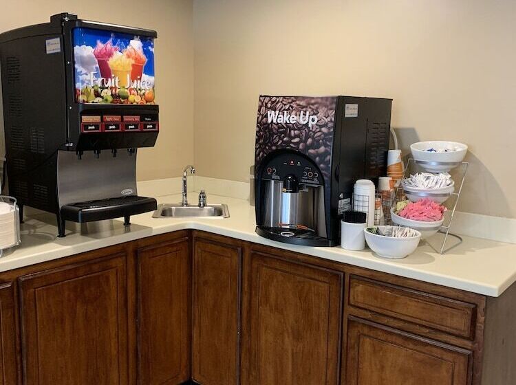 هتل Comfort Inn Franklin Highway 96