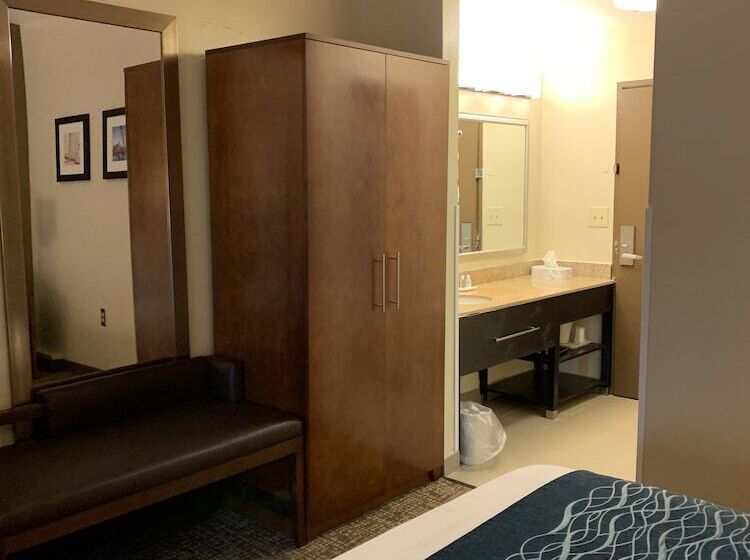 فندق Comfort Inn Franklin Highway 96