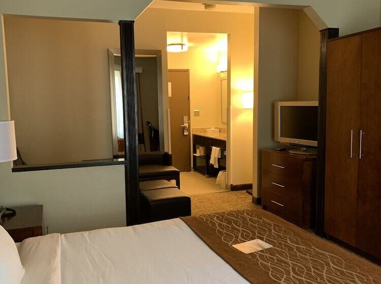 فندق Comfort Inn Franklin Highway 96
